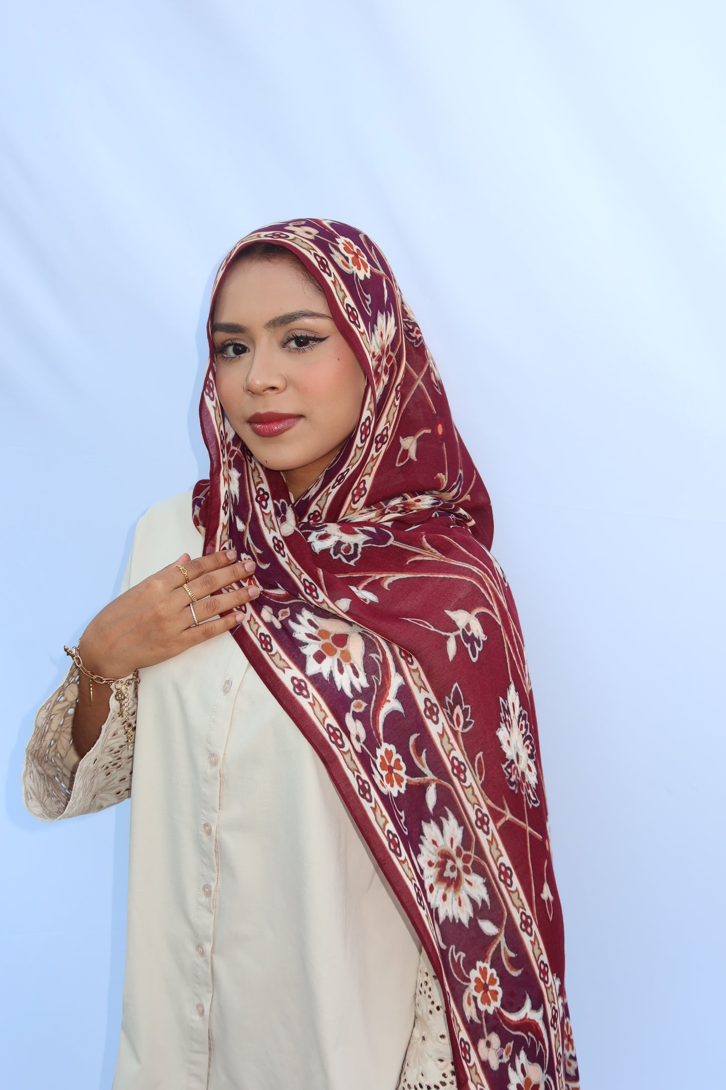 Maroon Pashmina Glow