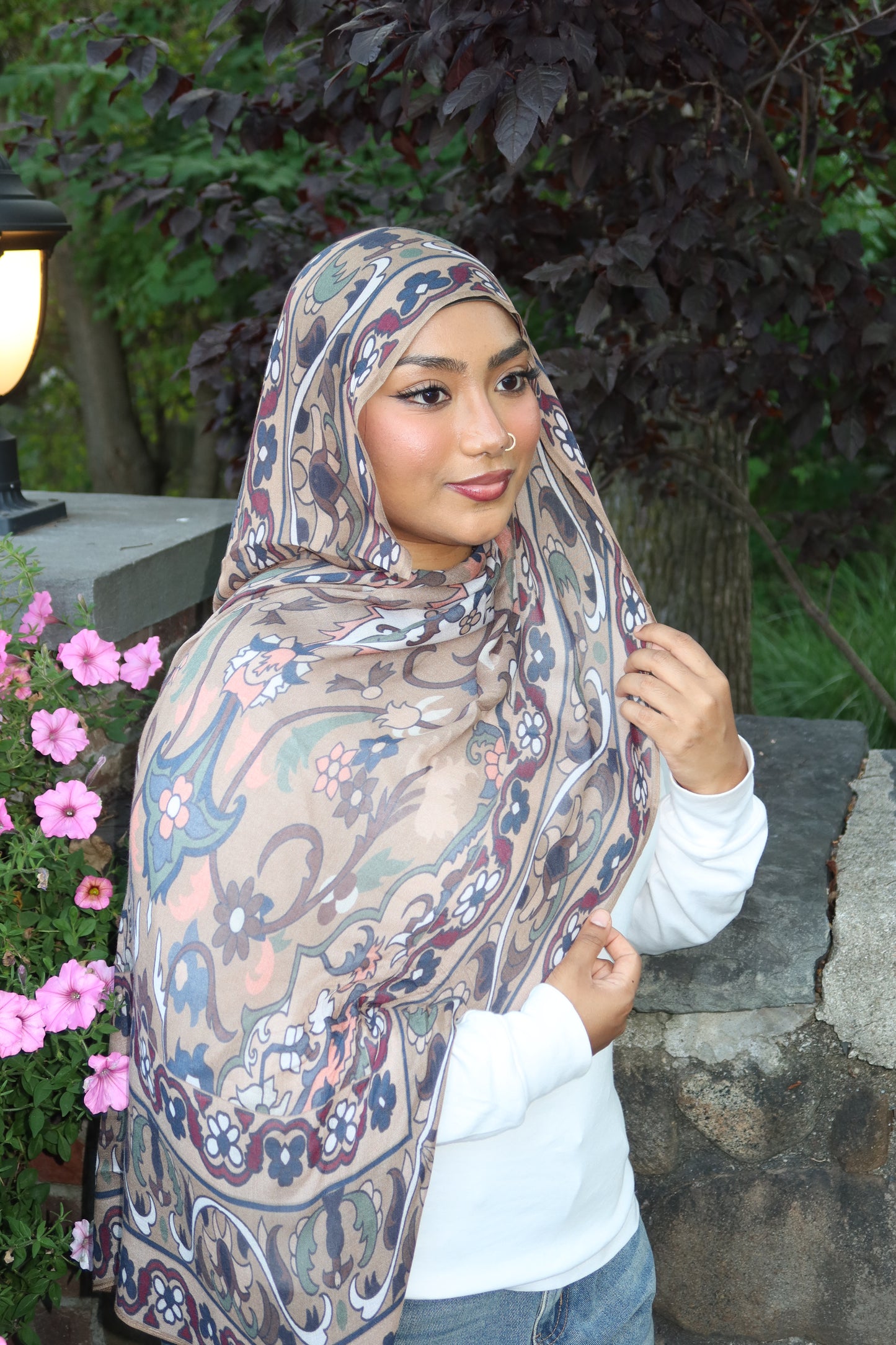 Golden Serenity Pashmina