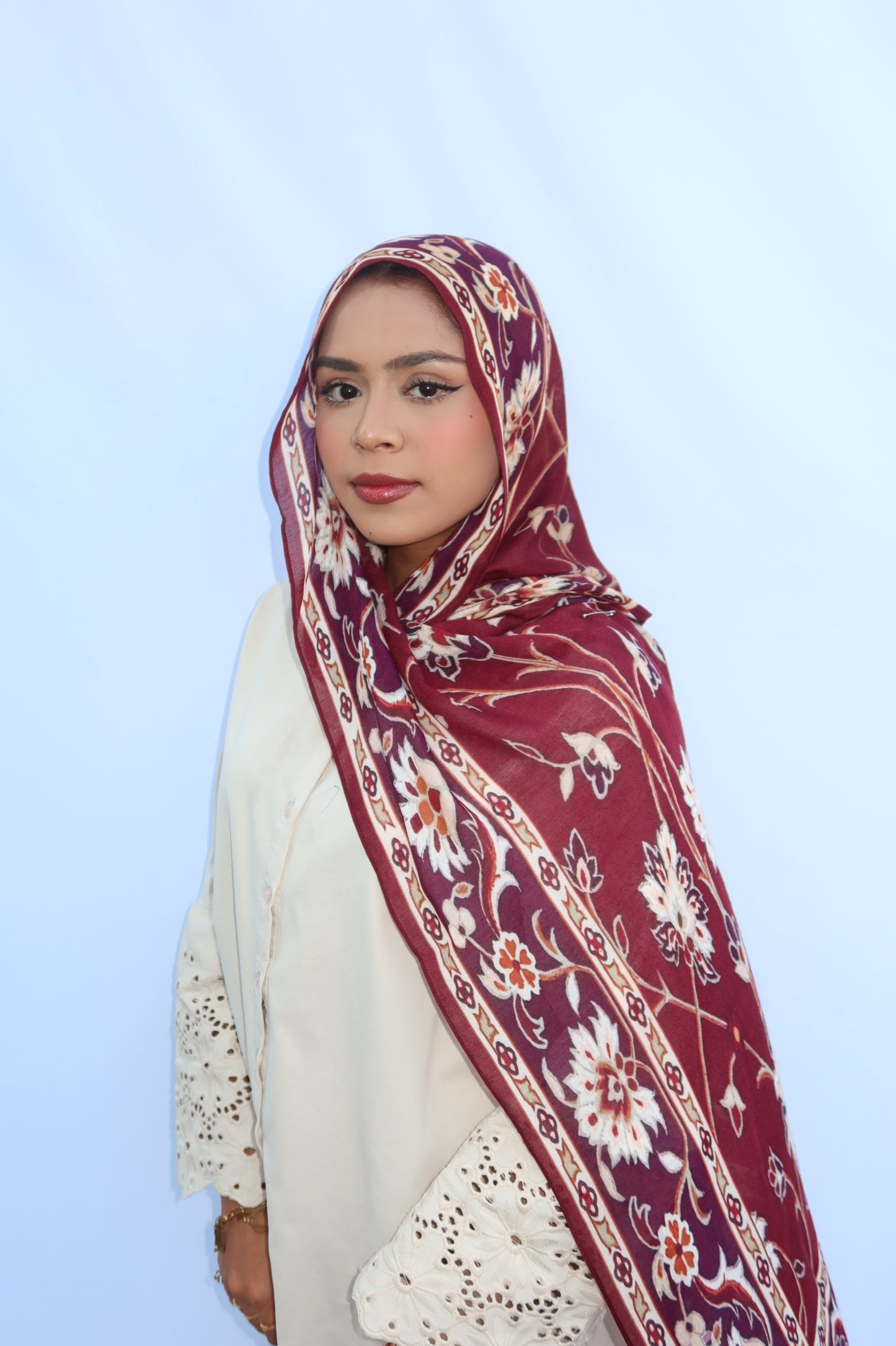 Maroon Pashmina Glow