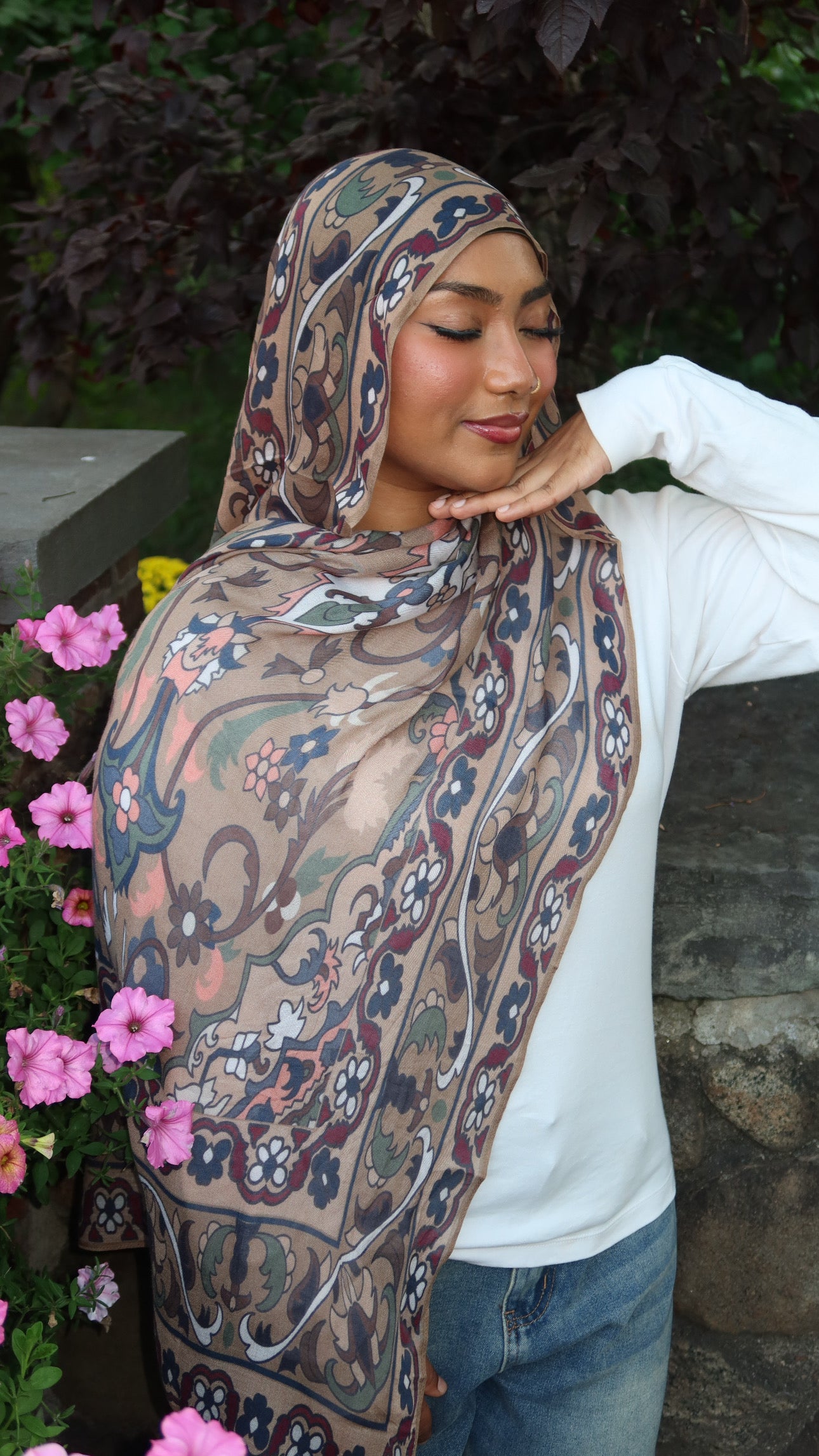Golden Serenity Pashmina