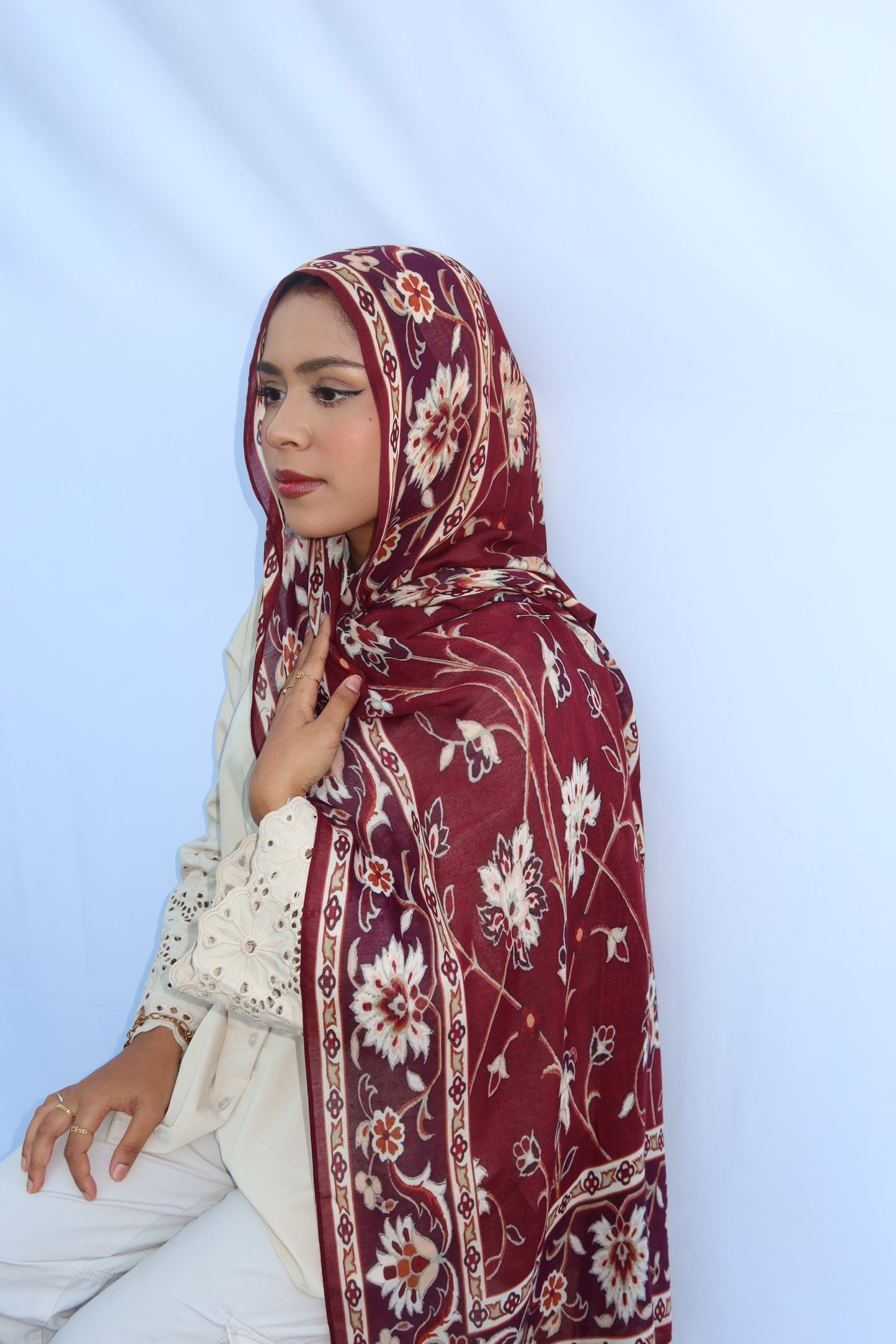 Maroon Pashmina Glow