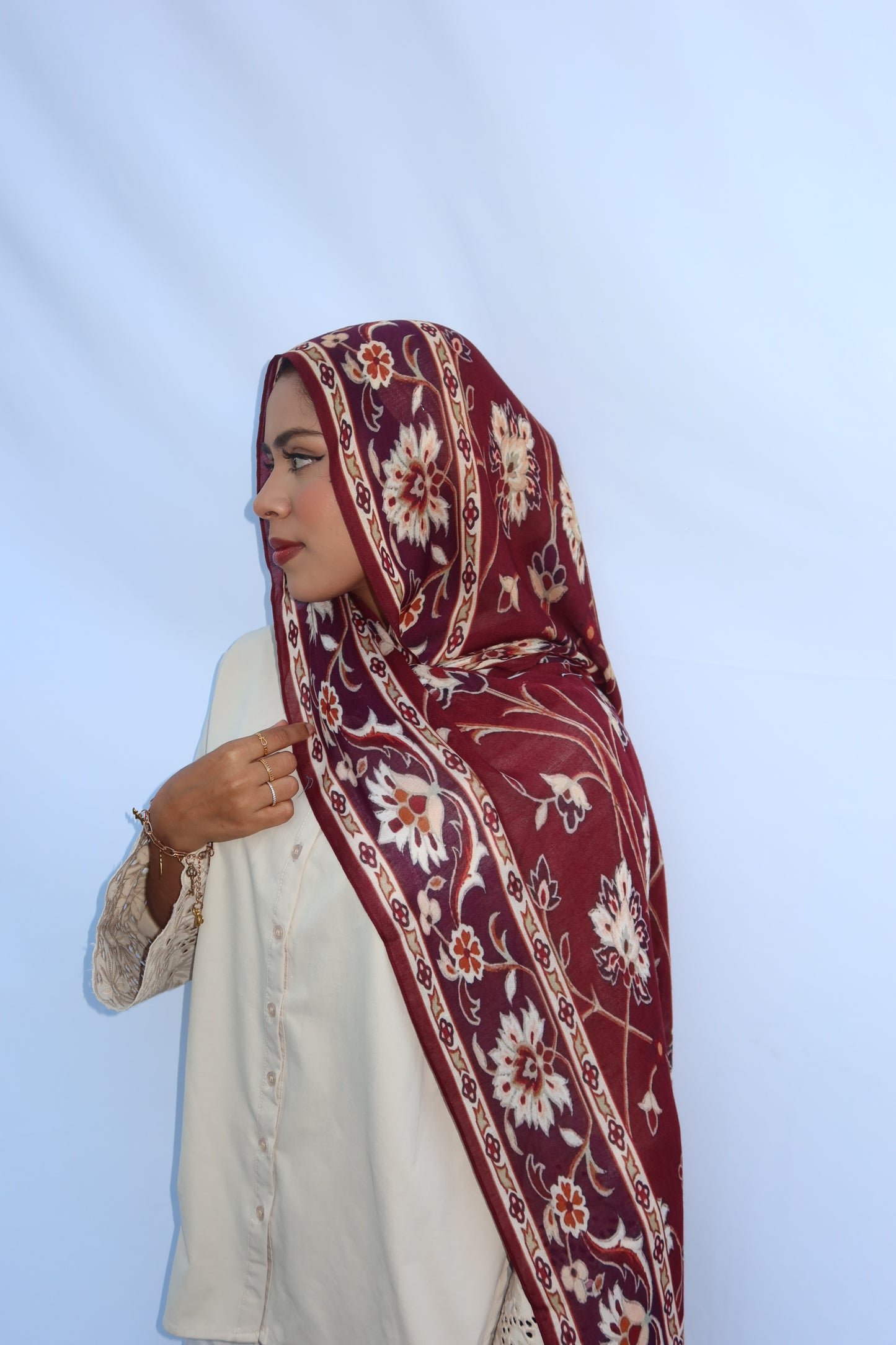 Maroon Pashmina Glow