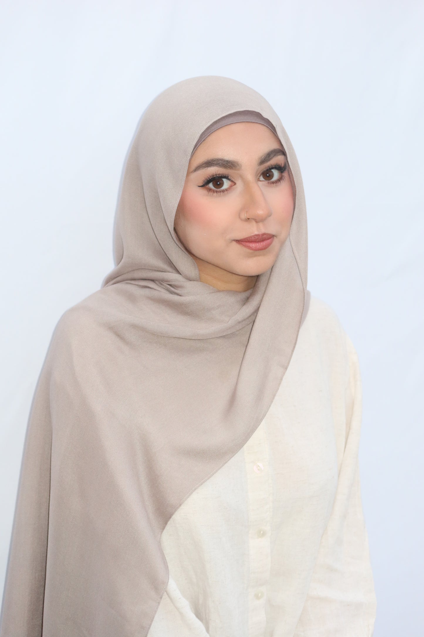 Pearl Taupe