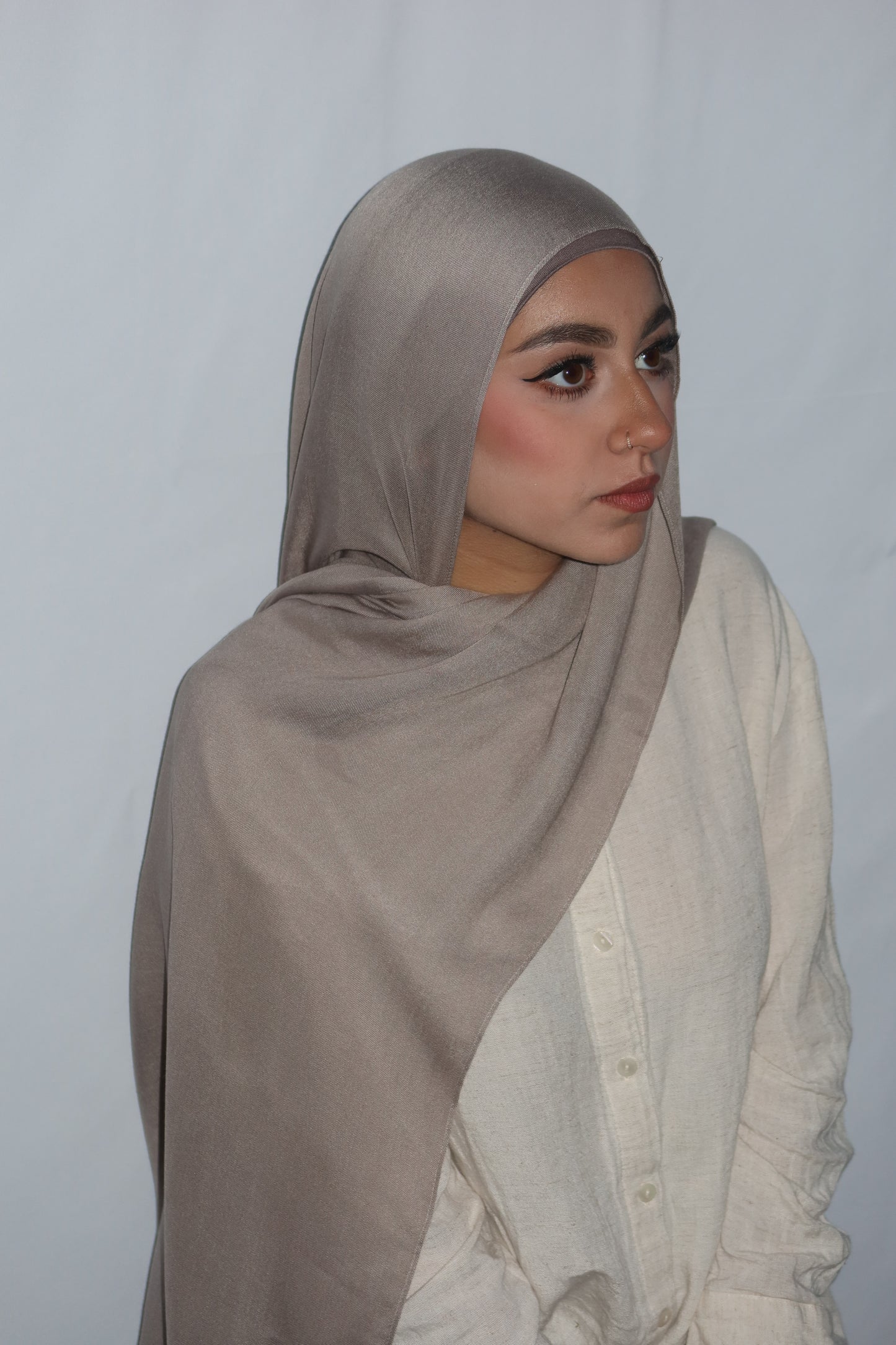 Pearl Taupe