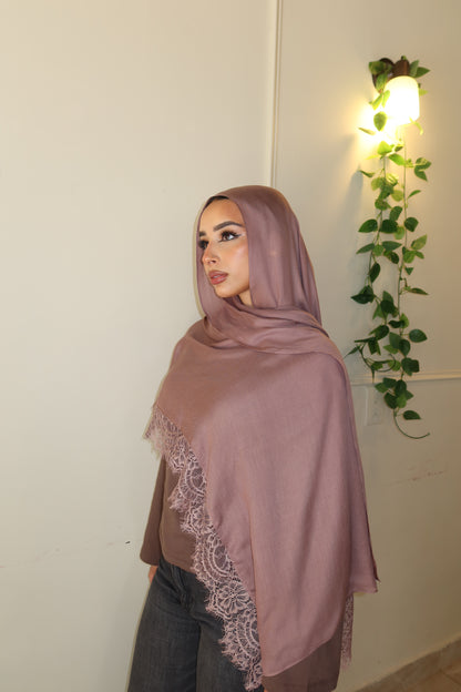 Mocha Truffle Lace