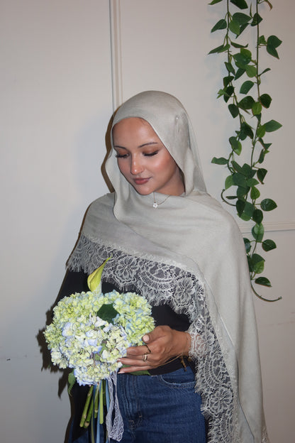 Pistachio Lace