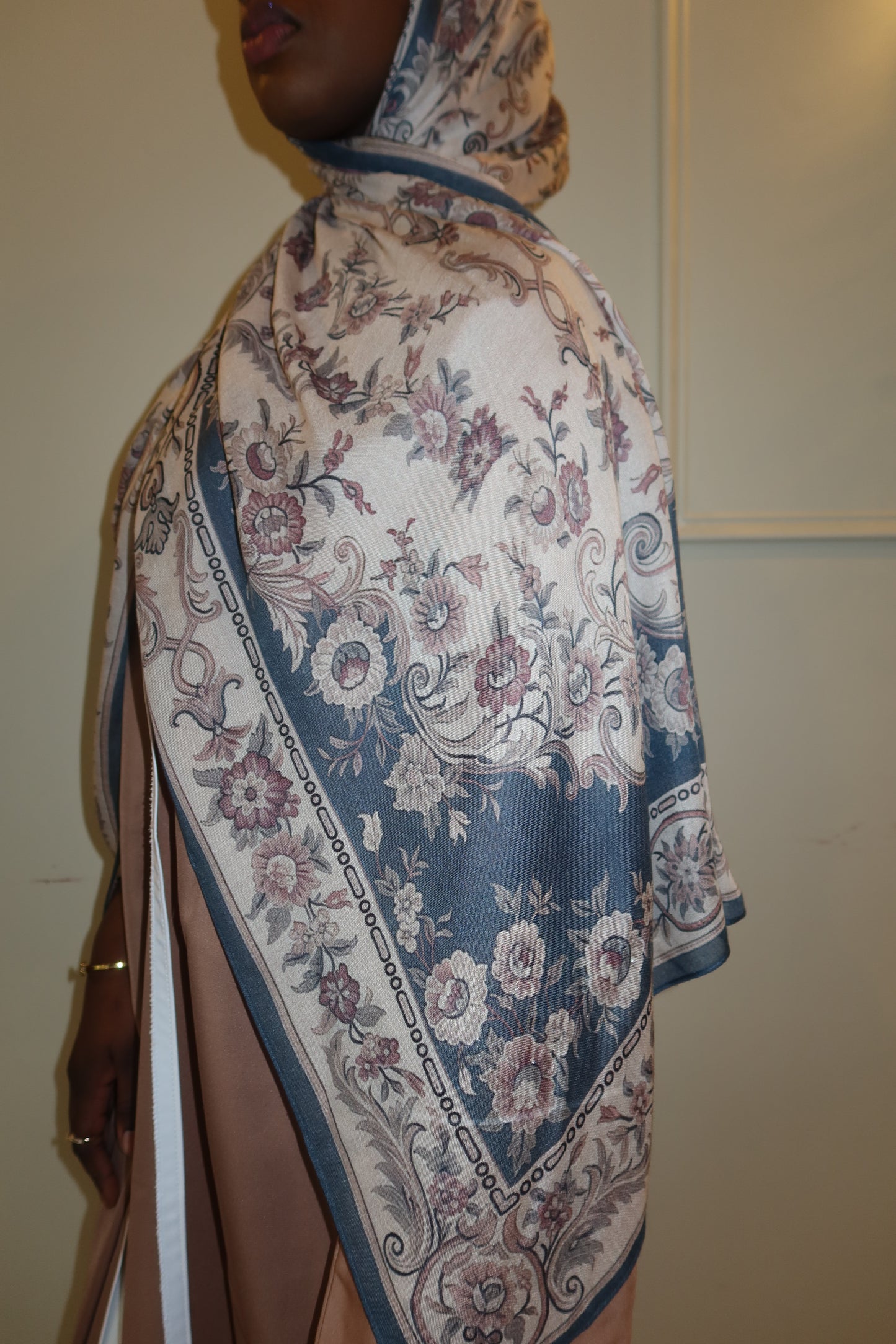 Ethereal Vintage Pashmina