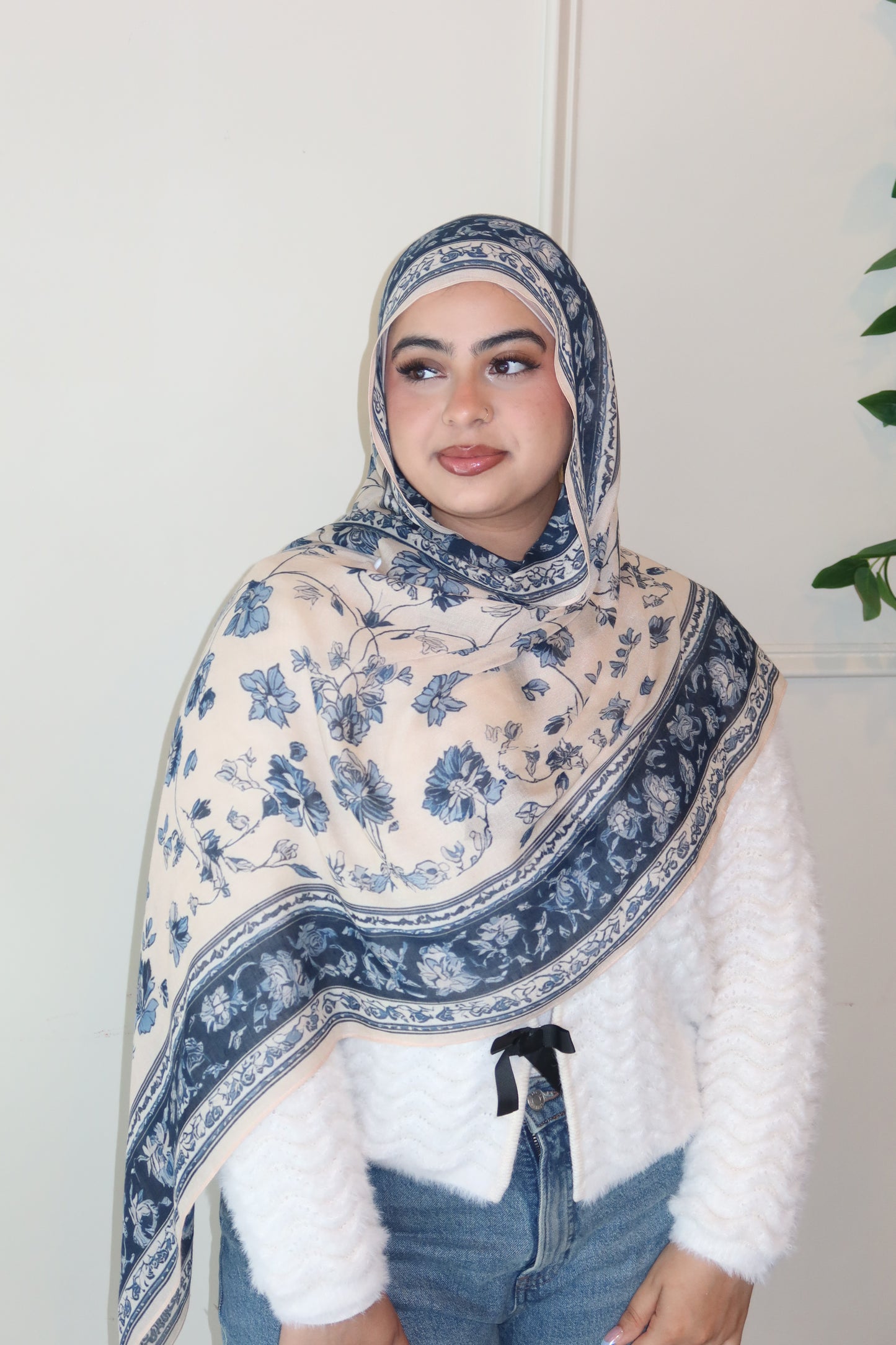 Delicate Royal Pashmina