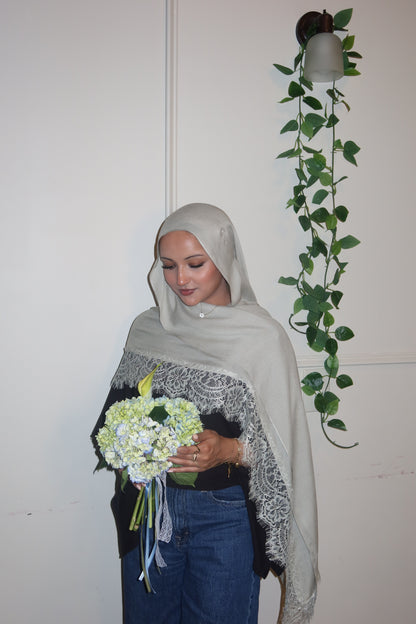 Pistachio Lace