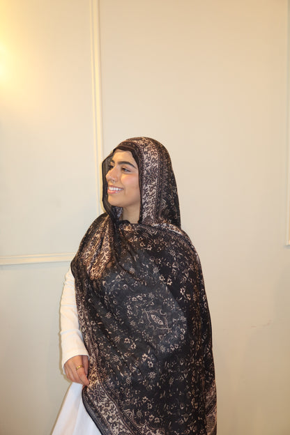 Black Elegance Pashmina