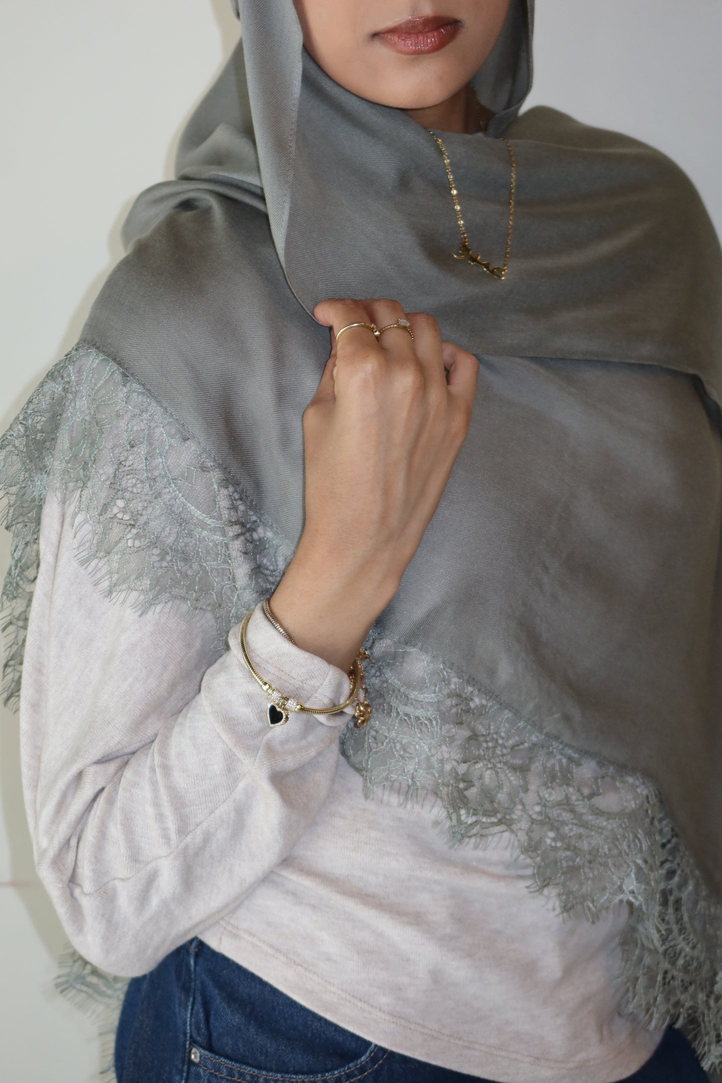 Palm Sage Lace