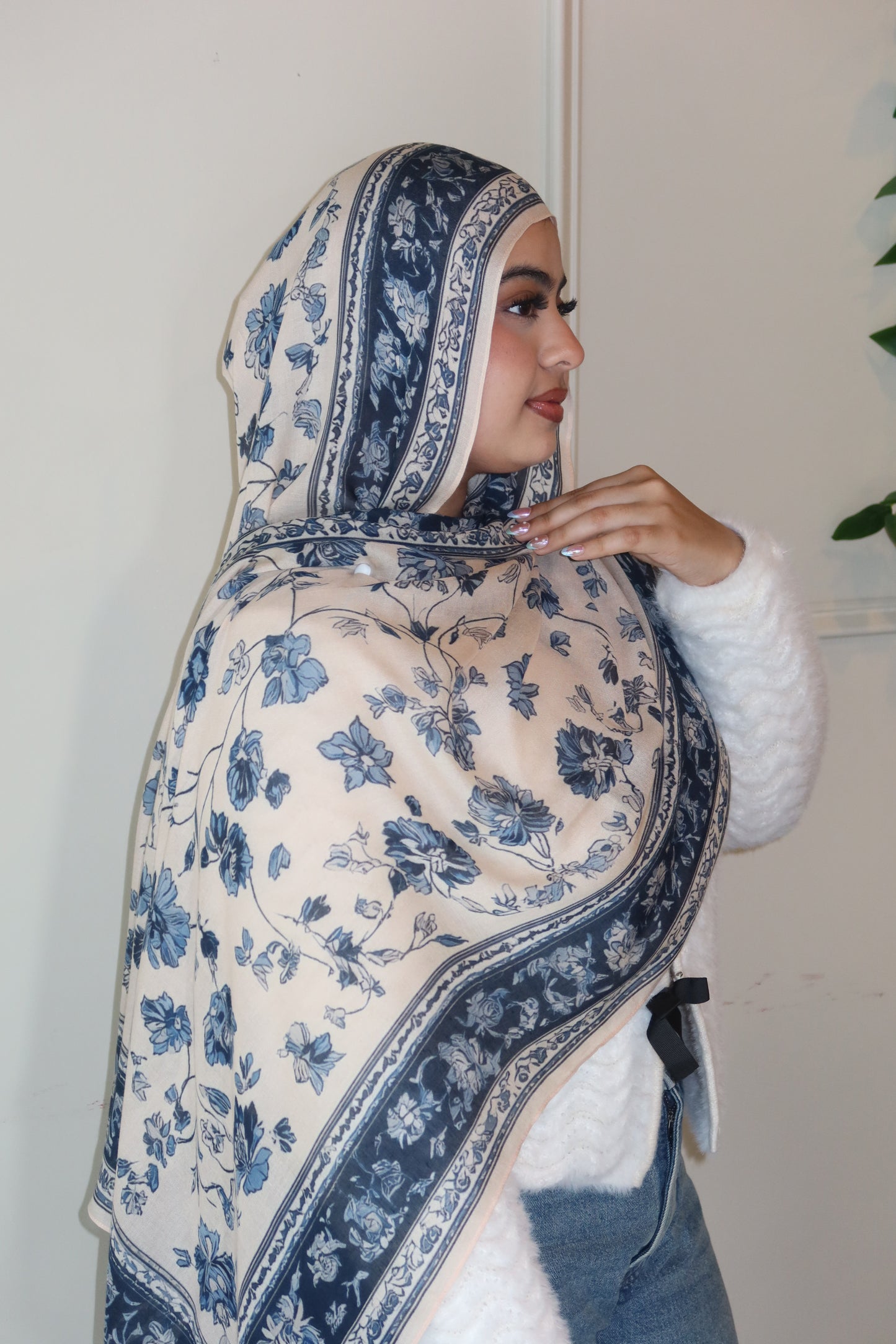 Delicate Royal Pashmina