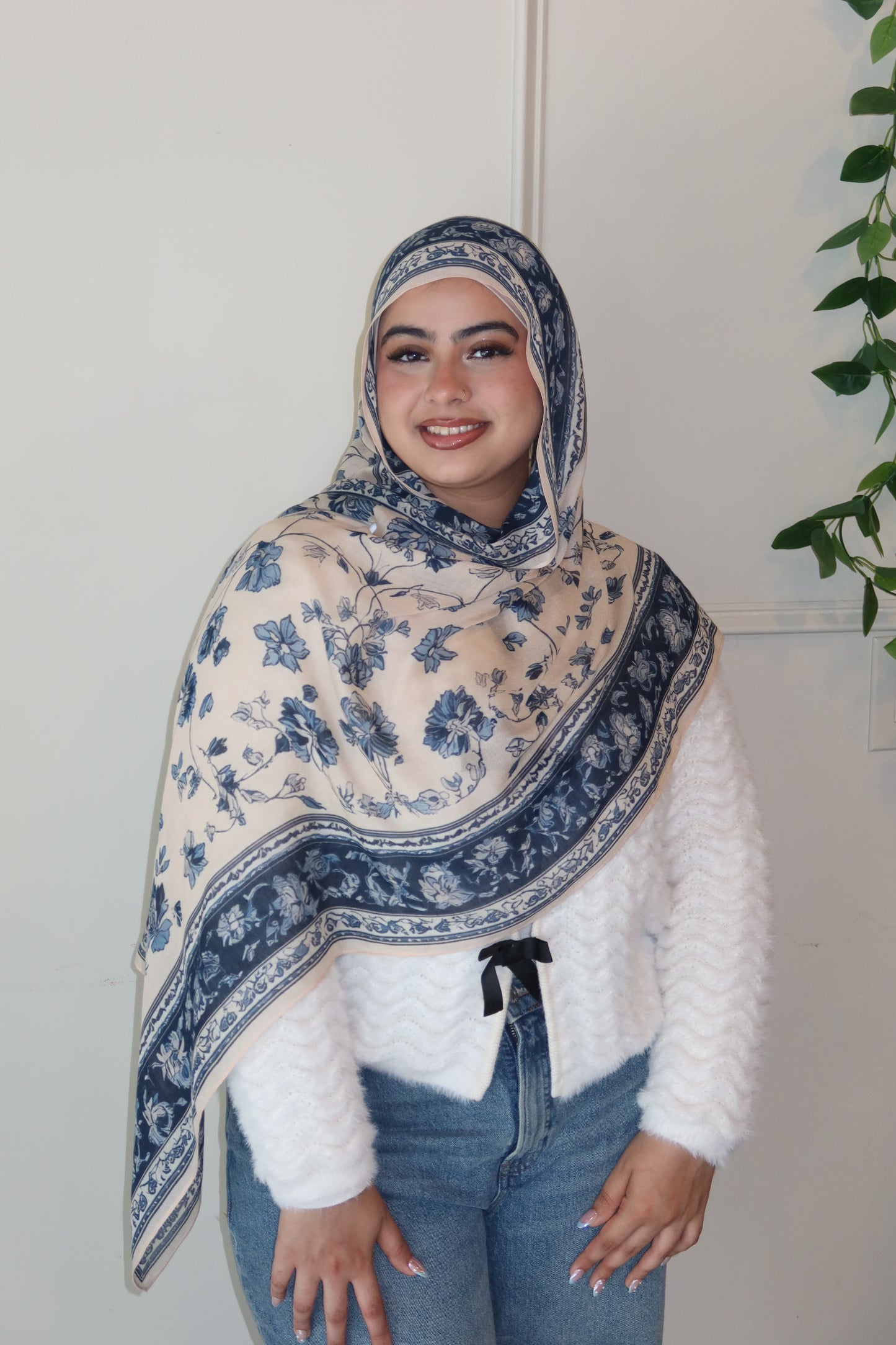 Delicate Royal Pashmina