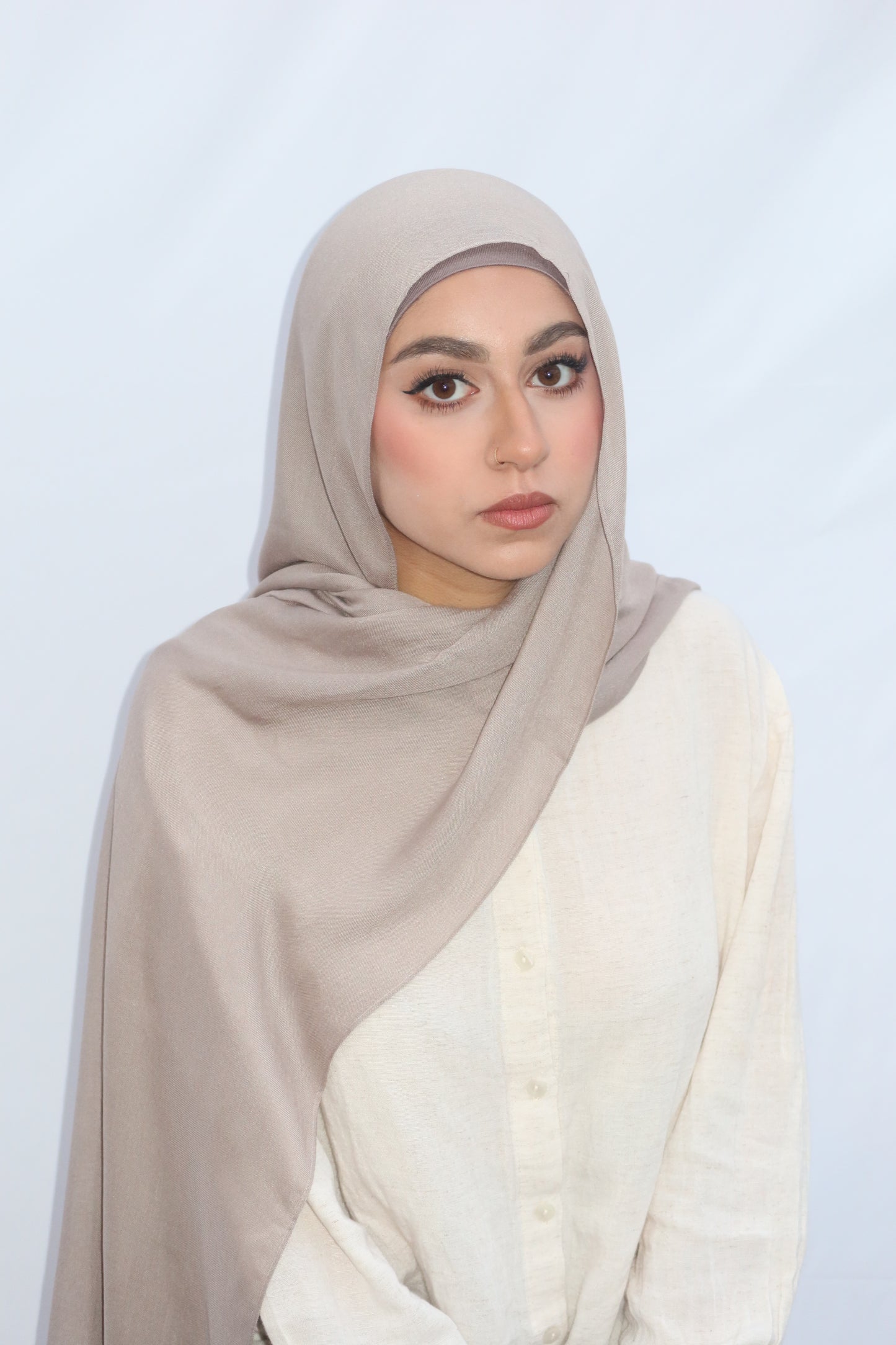 Pearl Taupe