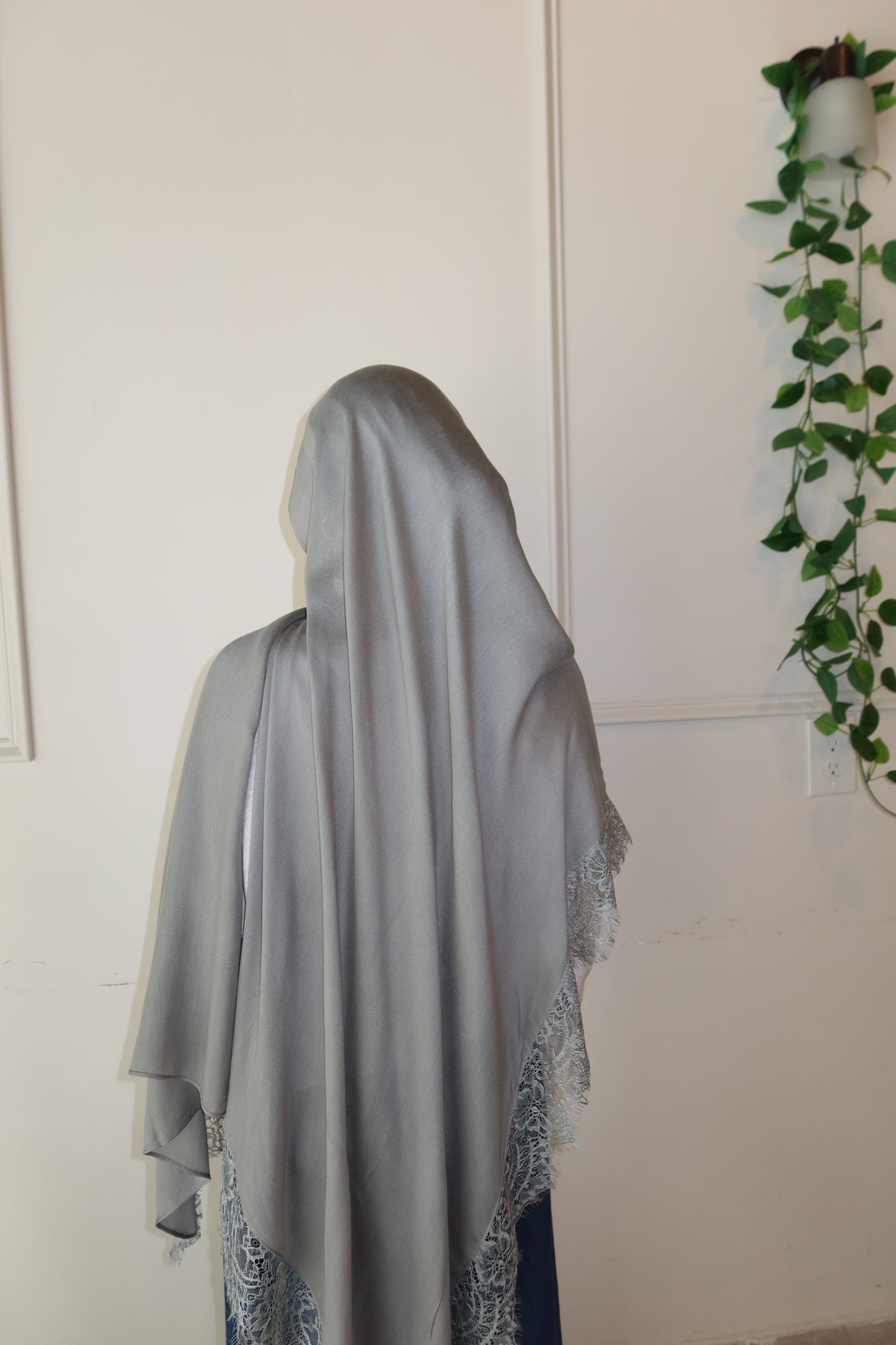 Palm Sage Lace