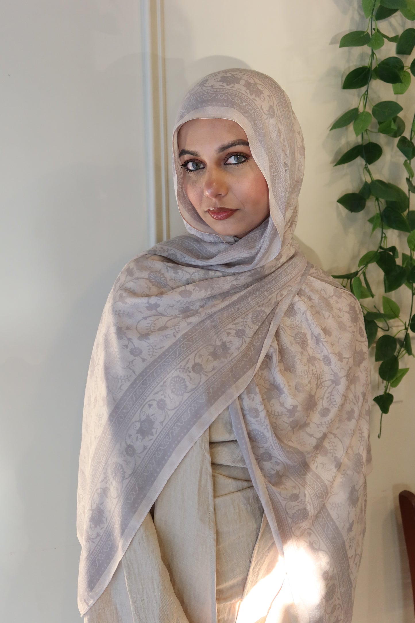 Vanilla Gray Pashmina