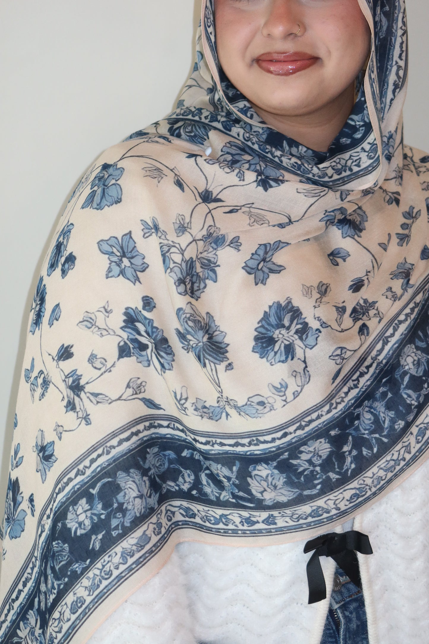 Delicate Royal Pashmina