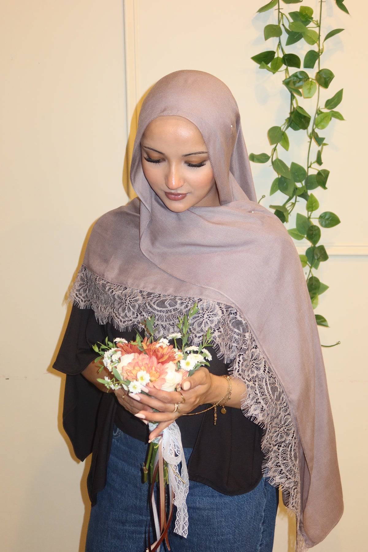 Dusty Grey Mauve Lace