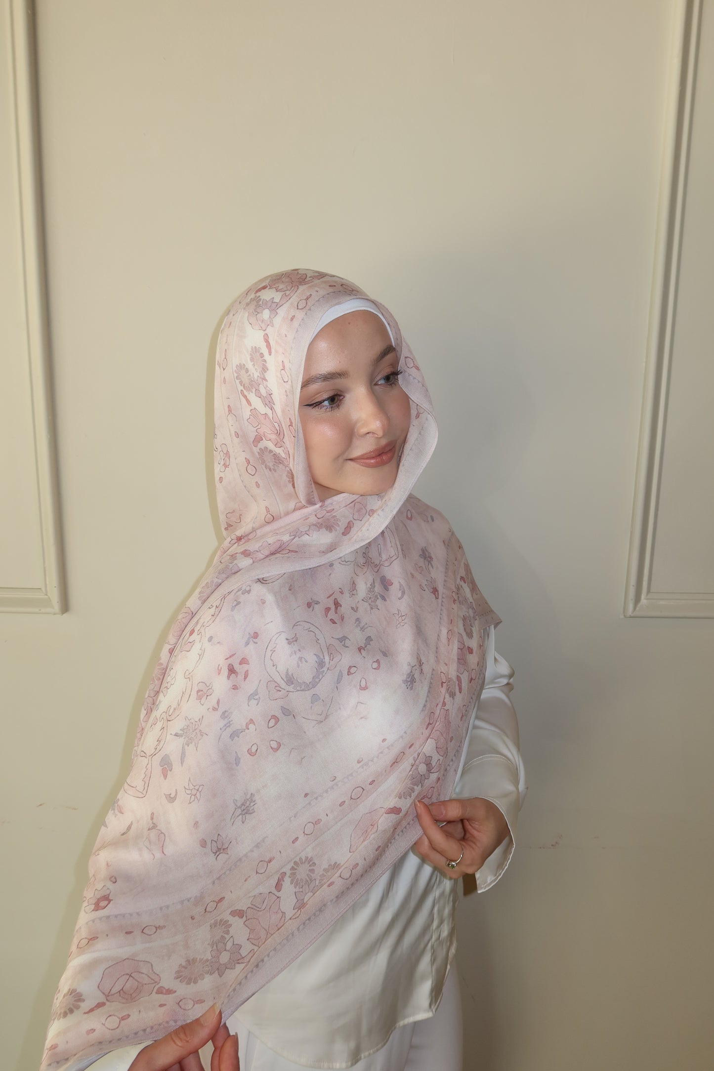 Soft Pink Aura