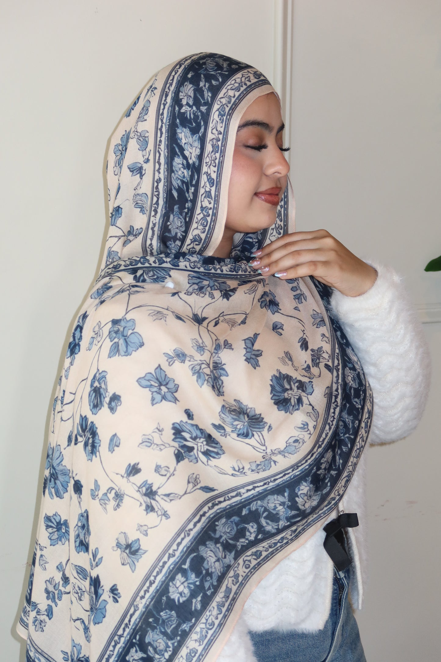 Delicate Royal Pashmina